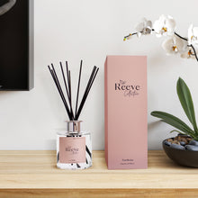 Load image into Gallery viewer, Gardenia Fragranced Diffuser